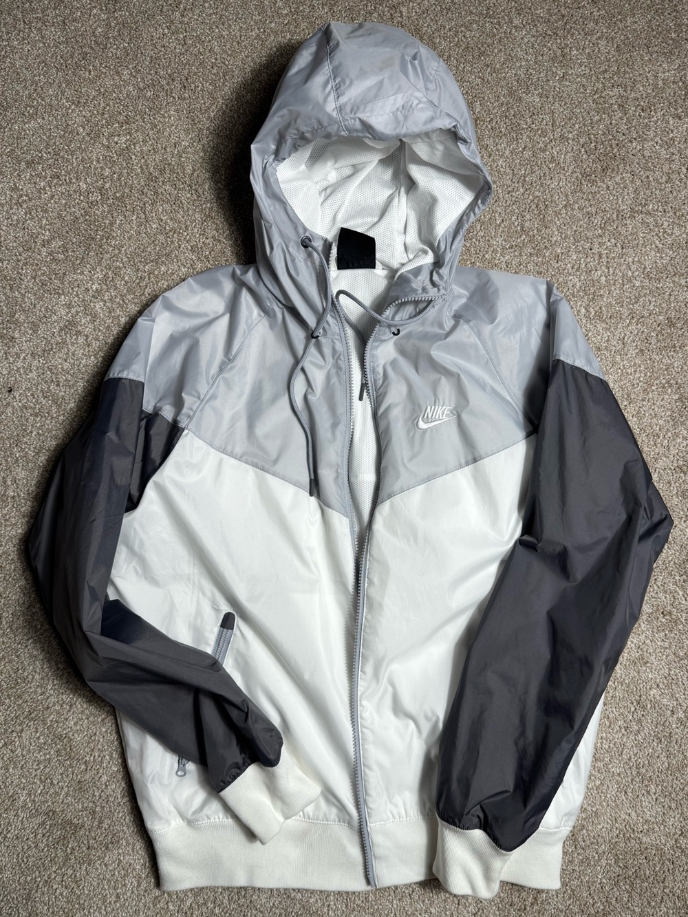 Nike Hooded Windbreaker Jacket - White, Light Gray & Dark Gray